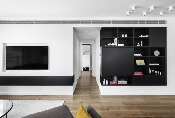 בשכונת נווה גן