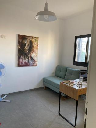 אירביד 3, ואדי סליב