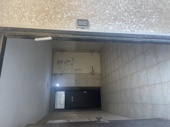 קדש 32, שכונה ד