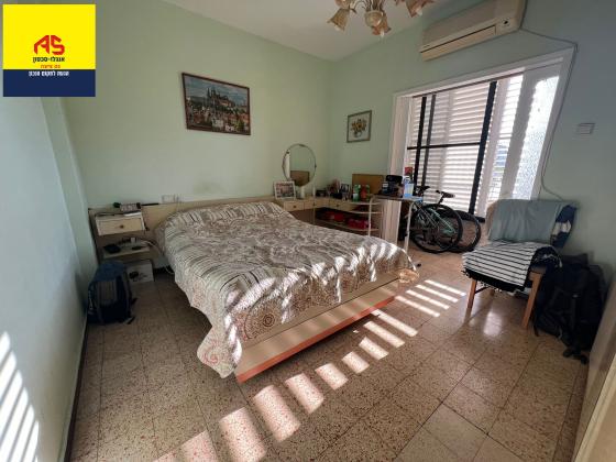 ביאליק, מרכז העיר מזרח