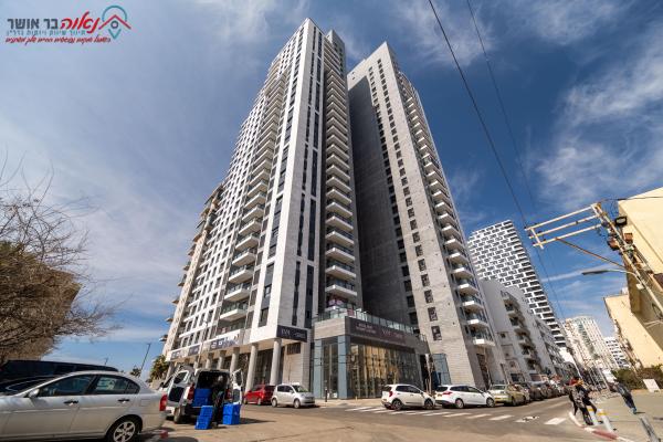 סוקולוב 12, צפון מערב