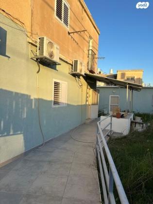 כצנלסון 24, שכונה א