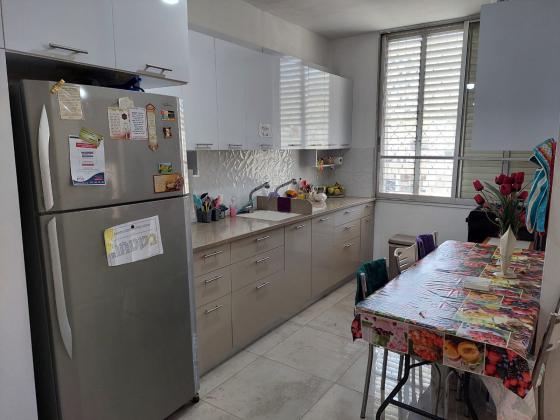 הנביאים 5, מרכז העיר