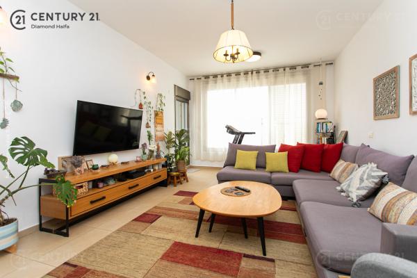 אלכסנדר ינאי, כרמליה