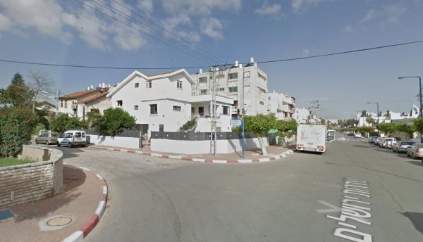 דב גרונר 2, חב"ד