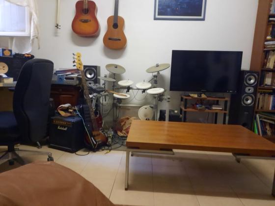 הבנים 11, שכונת הלל