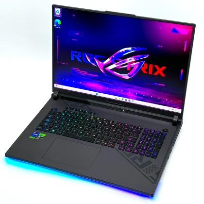 PREMIUM ASUS ROG Strix G18