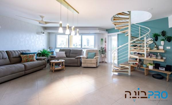 מיכאל לוין, רביבים