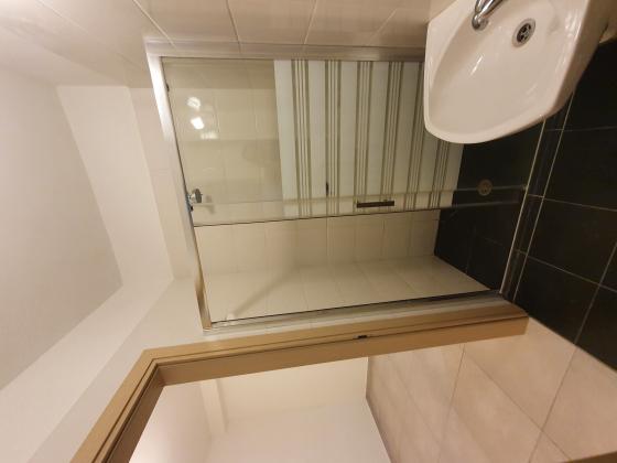 אפרסק 6, רובע טז