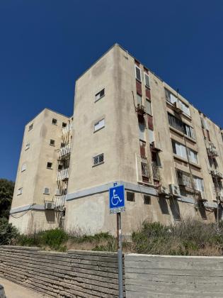 טרומן 30, קרית חיים מערבית