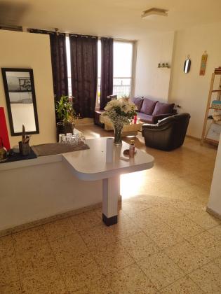 סמטת הר גילה, הדר