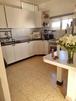 סמטת הר גילה, הדר