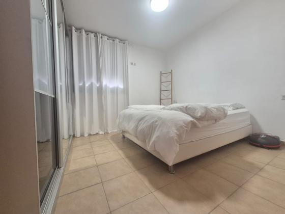 שאול המלך 10, אונו הירוקה