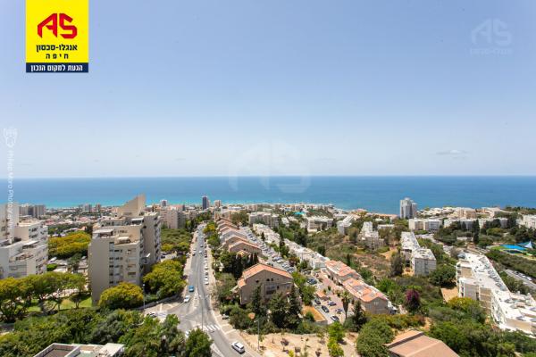 טשרניחובסקי, כרמל צרפתי