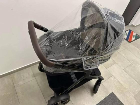 עגלת Nuna Demi Grow Riveted