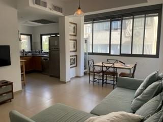 עובדיה מברטנורה 13, הצפון הישן החלק הצפוני