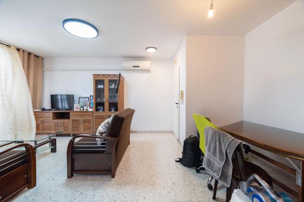 הרברט סמואל 100, מרכז העיר