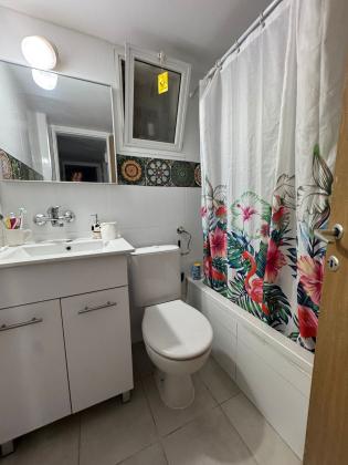 ששת הימים 158, אורים