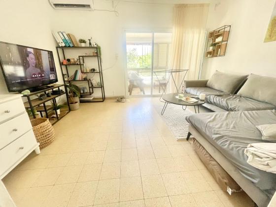 בשכונת רמת אביב