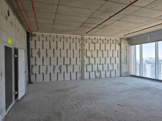 בזל 1, אזור תעשיה קרית אריה