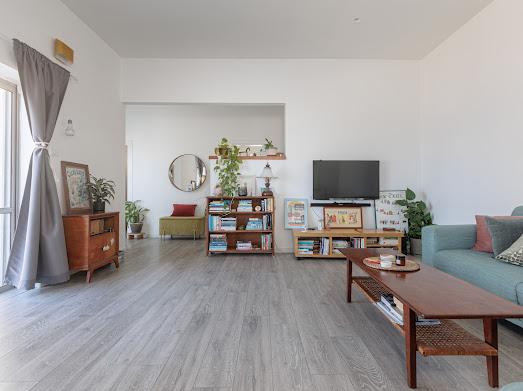 הס 6, הדר עליון