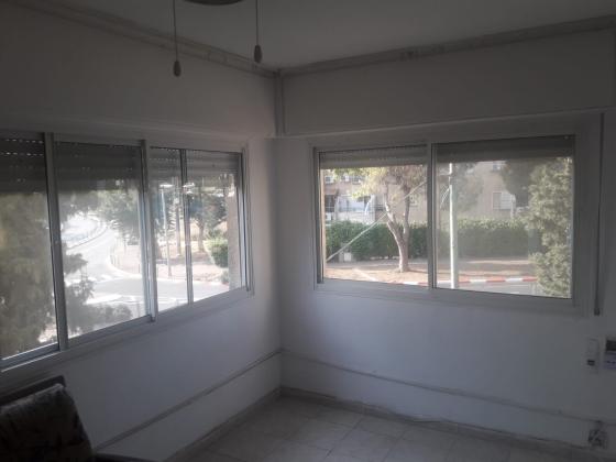 חרוד 1, דרומית