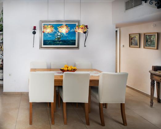 ירדן 90, הבילויים