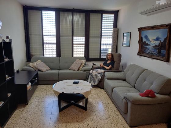 לבונטין 40, מרכז העיר דרום