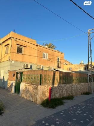 כצנלסון 24, שכונה א