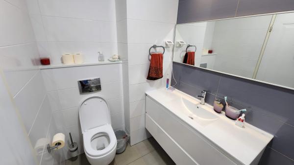 אידר 42, רמת בגין