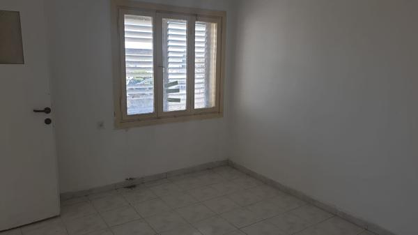 ארלוזורוב 10, הדר הכרמל