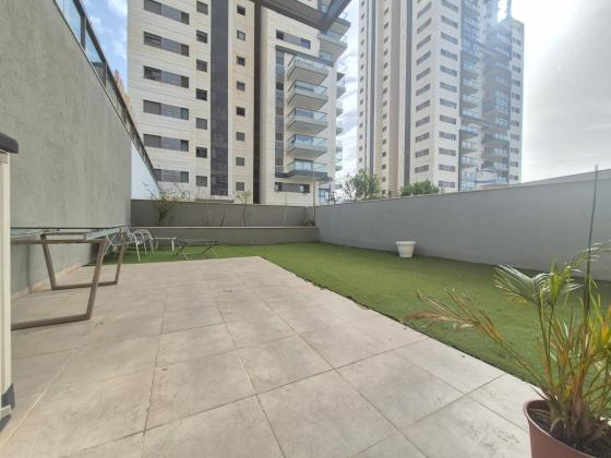 הסיבים 48, גיורא