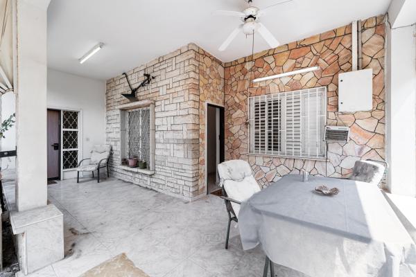 ברנר 11, כצנלסון