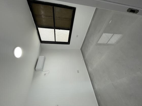 שלום עליכם 12, מרכז העיר