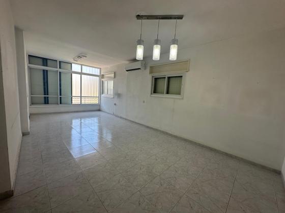 גרושקביץ 32, מוצקין הותיקה