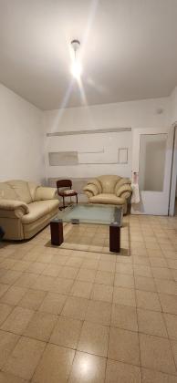 פועה 4, עבאס