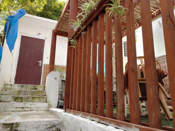 הלל 41, הדר עליון