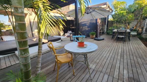 הברוש 22, צורן