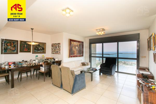 טשרניחובסקי, כרמל צרפתי