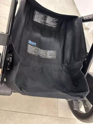 עגלת Nuna Demi Grow Riveted