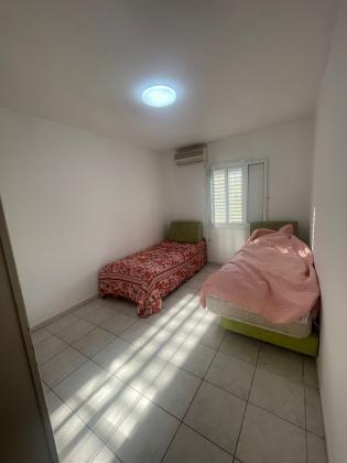 ארתור שיק 22, נווה עופר