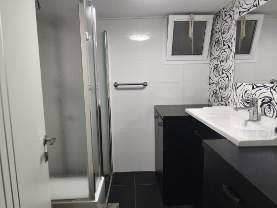 דרך עכו 115, מוצקין הותיקה