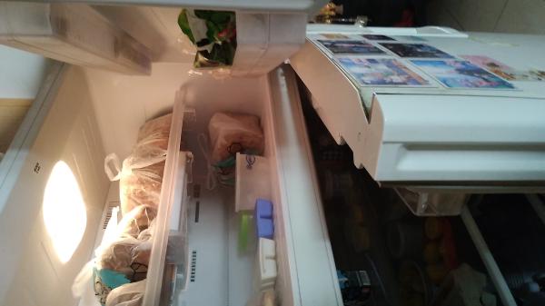 מקרר ענק מבפנים ונוח ביותר