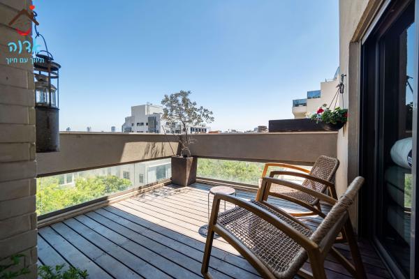 גנסין, גבעת רמב"ם