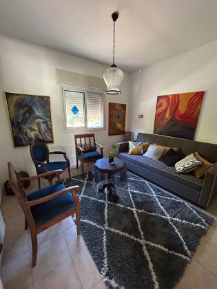 בשכונת רמת אלמוגי