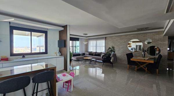 מבצע דקל 12, נווה גן