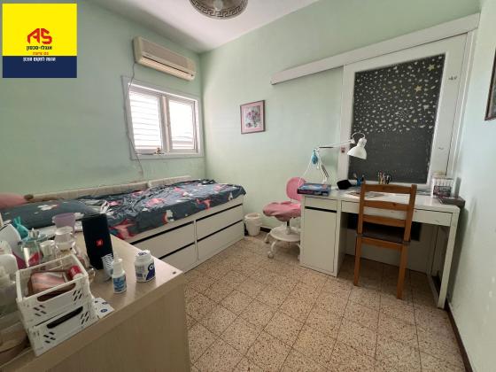 ביאליק, מרכז העיר מזרח