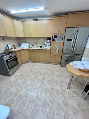 האיסיים 3 (שכונה ד)