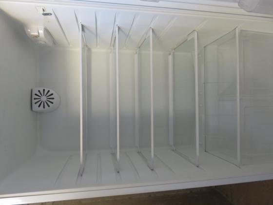 מקרר חברת NEON, דגם:NE MIT475מדובר