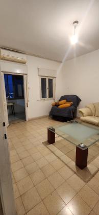 פועה 4, עבאס